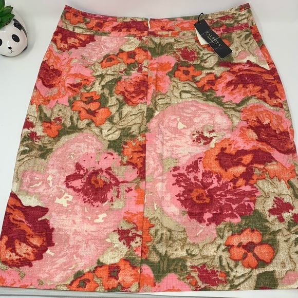 Talbots Floral Pencil Skirt. NWOT. I accidentally ripped the tag off. - Picture 2 of 11